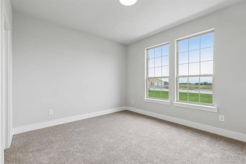 Waxahachie, TX 75165,136 Swan Lake Drive