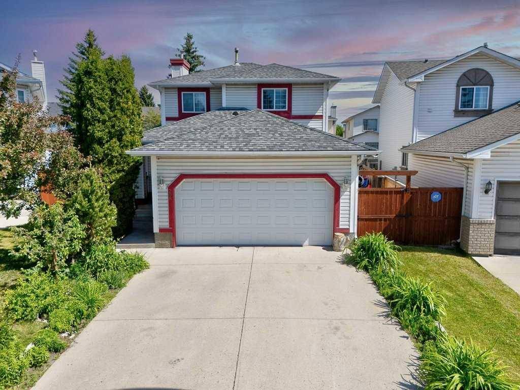 Calgary, AB T2Z2J8,208 Mt Cornwall Mews SE