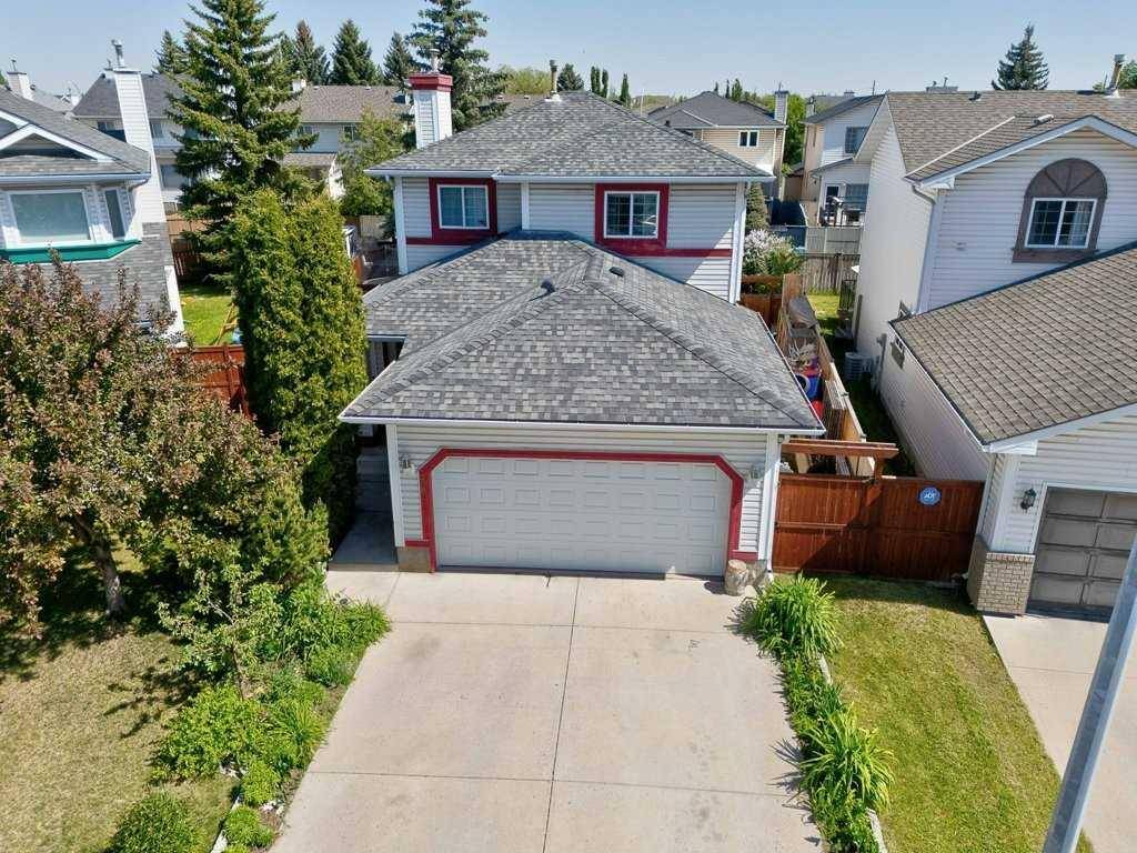 Calgary, AB T2Z2J8,208 Mt Cornwall Mews SE