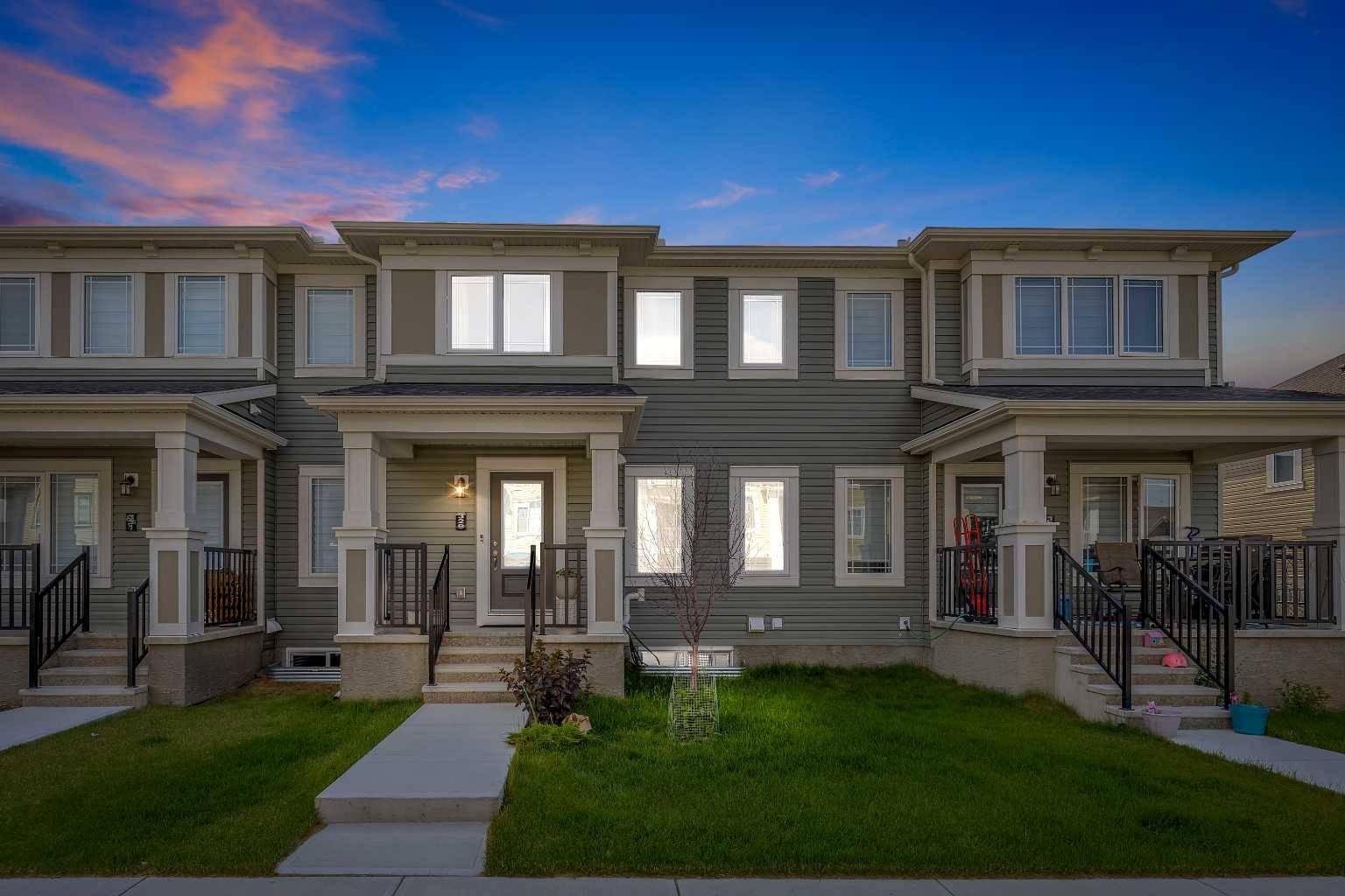329 Windbury RD Southwest, Airdrie, AB T4B 5J5