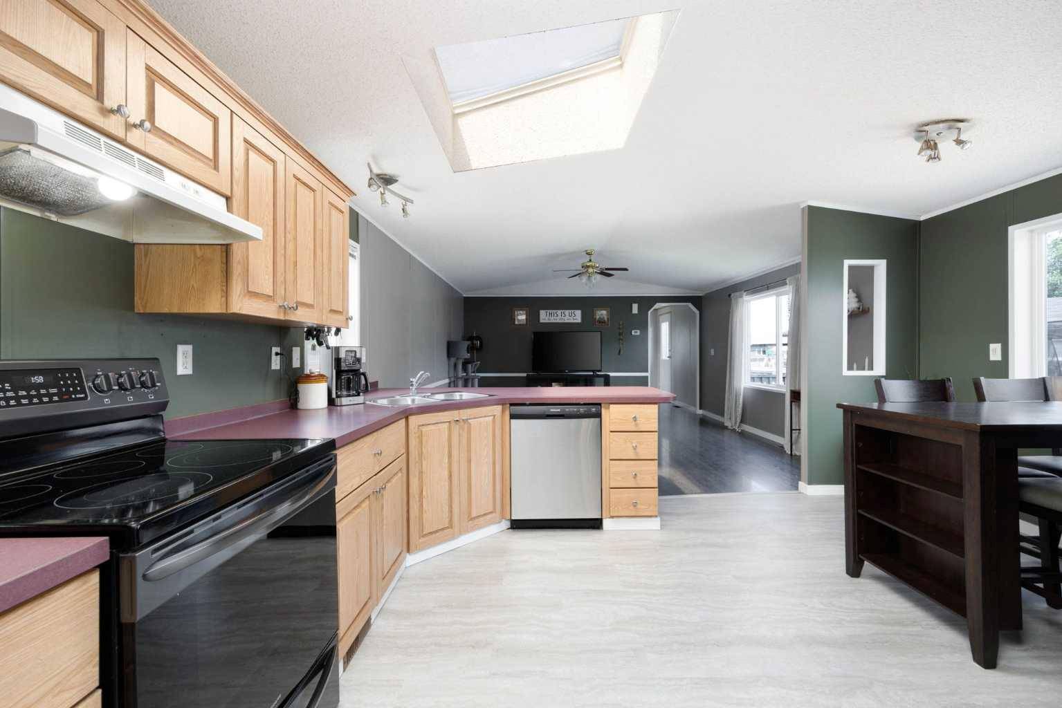 Fort Mcmurray, AB T9K1A2,217 Tamarack WAY