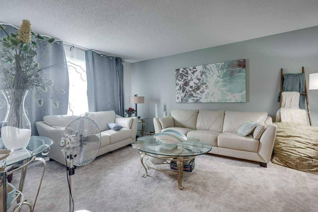 Red Deer, AB T4N 5T4,12 McPhee ST