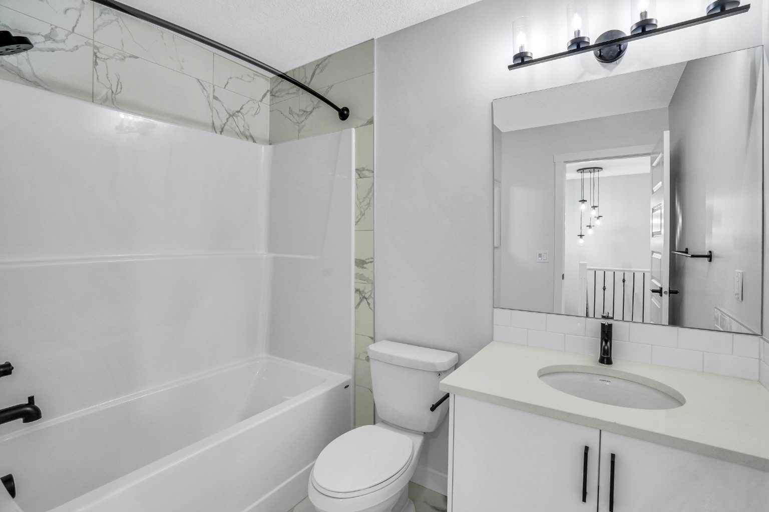 Calgary, AB T3J 5W4,384 Homestead GRV Northeast