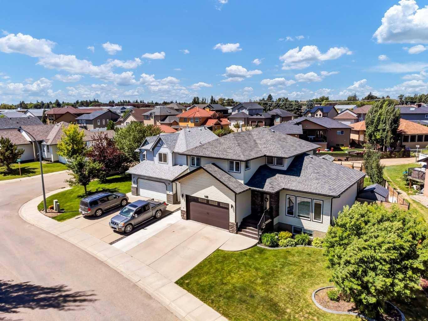 126 South Shore, Brooks, AB T1R1M4