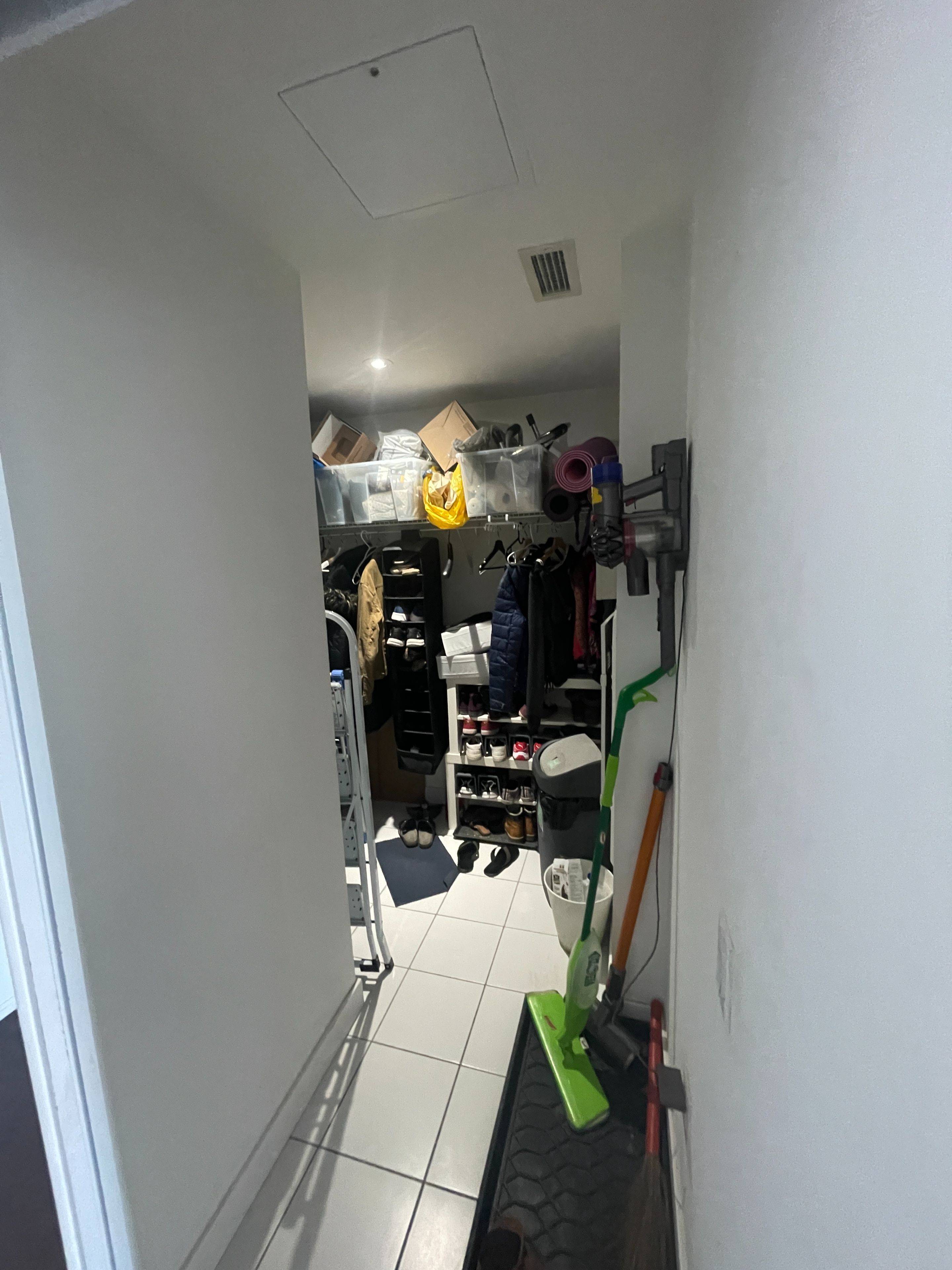 Toronto C15, ON M2K 2X9,121 Mcmahon DR #2701