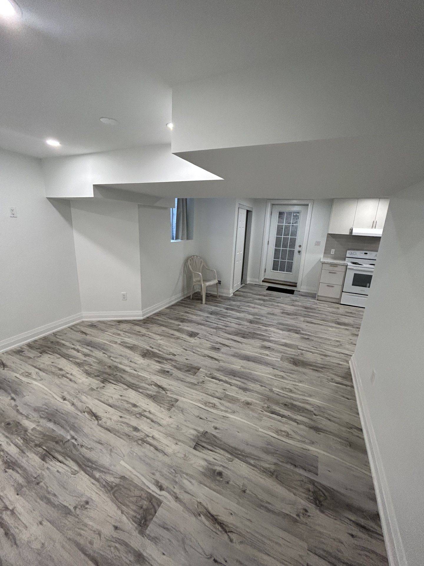 26 Doric ST #Lower, Ajax, ON L1S 7H5