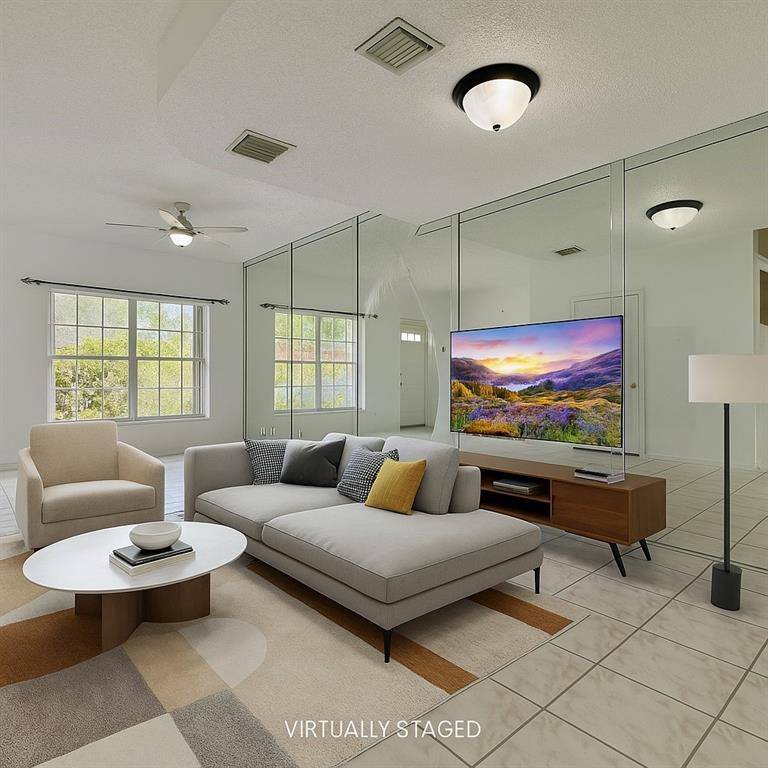 Weston, FL 33326,223 MALLORY CT #223