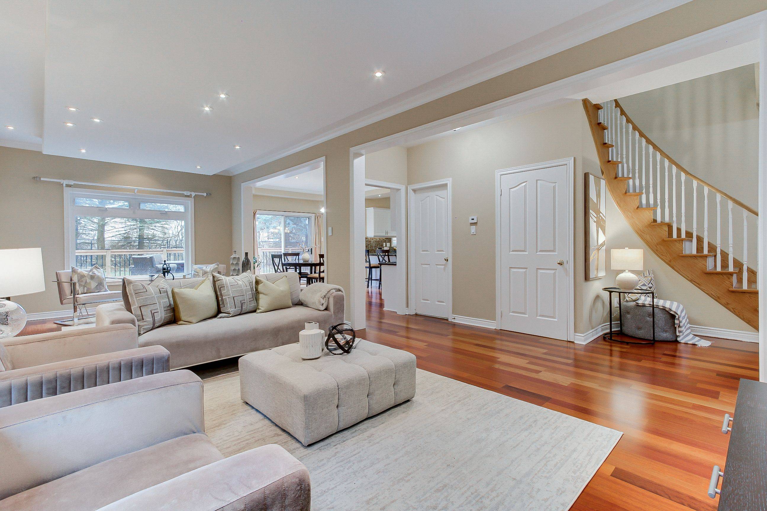 Newmarket, ON L3X 1V8,558 Lyman BLVD