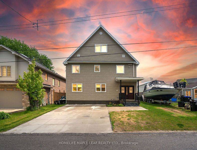 17 Middlebrook RD, Wasaga Beach, ON L9Z 2Y6