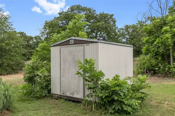 De Leon, TX 76444,1164 N Mckinney Street