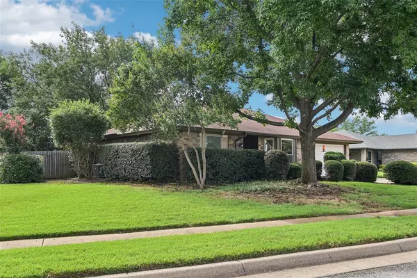 Euless, TX 76039,406 Anice Lane