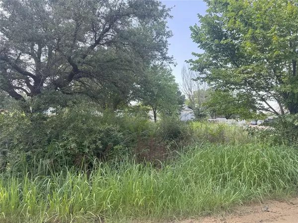 Denton, TX 76208,4002 Hilltop Lane