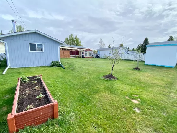 Swan Hills, AB T0G 2C0,17 Centennial CRES