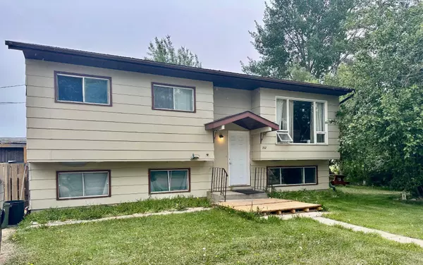 712 2 AVE NW, Slave Lake, AB T0G2A1