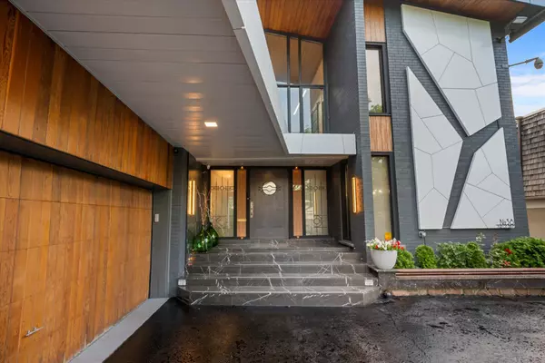Toronto C06, ON M3H 4X1,38 Purdon DR