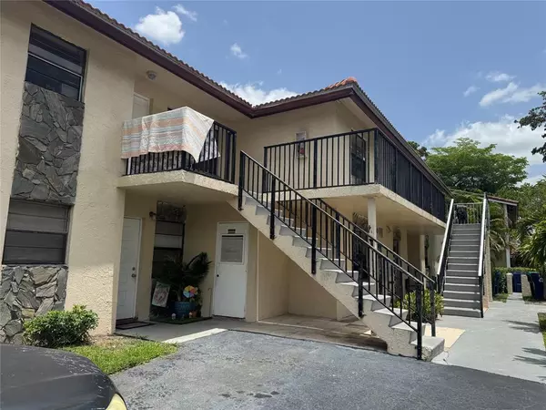 3502 NW 114th Ln #10, Coral Springs, FL 33065