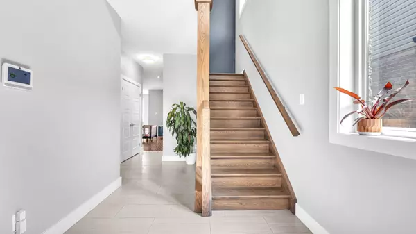 London North, ON N6G 0T5,500 Sophia CRES