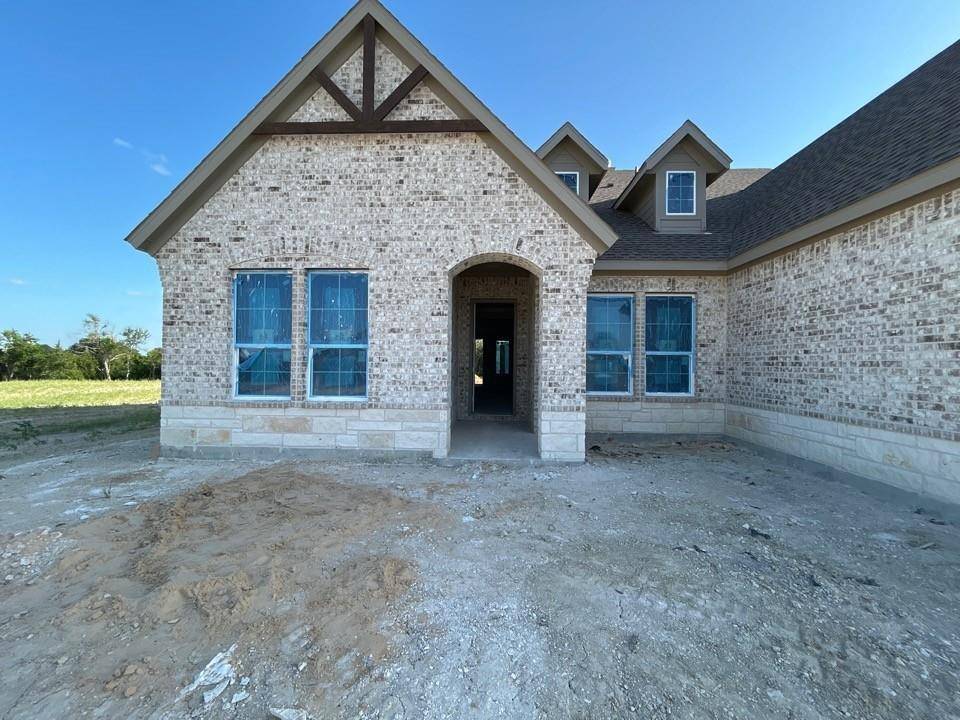 Van Alstyne, TX 75495,409 Indian Creek Road