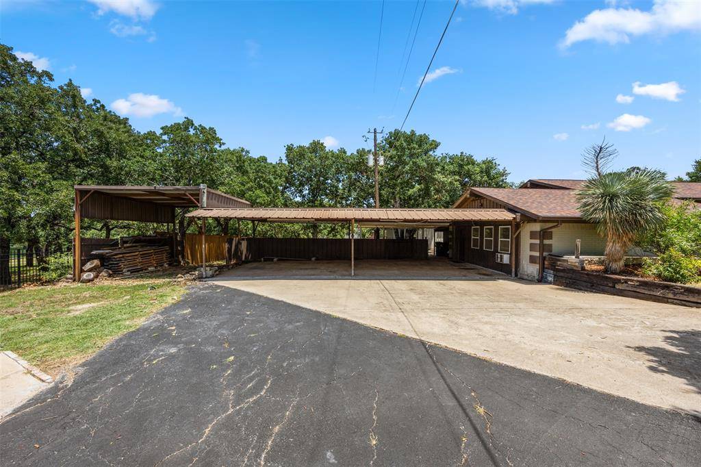 Arlington, TX 76001,3315 Curry Road