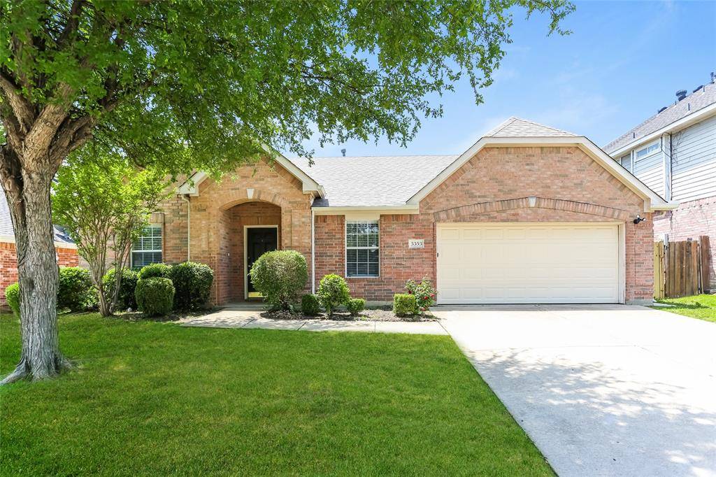 3353 Stoneway Drive, Grand Prairie, TX 75052