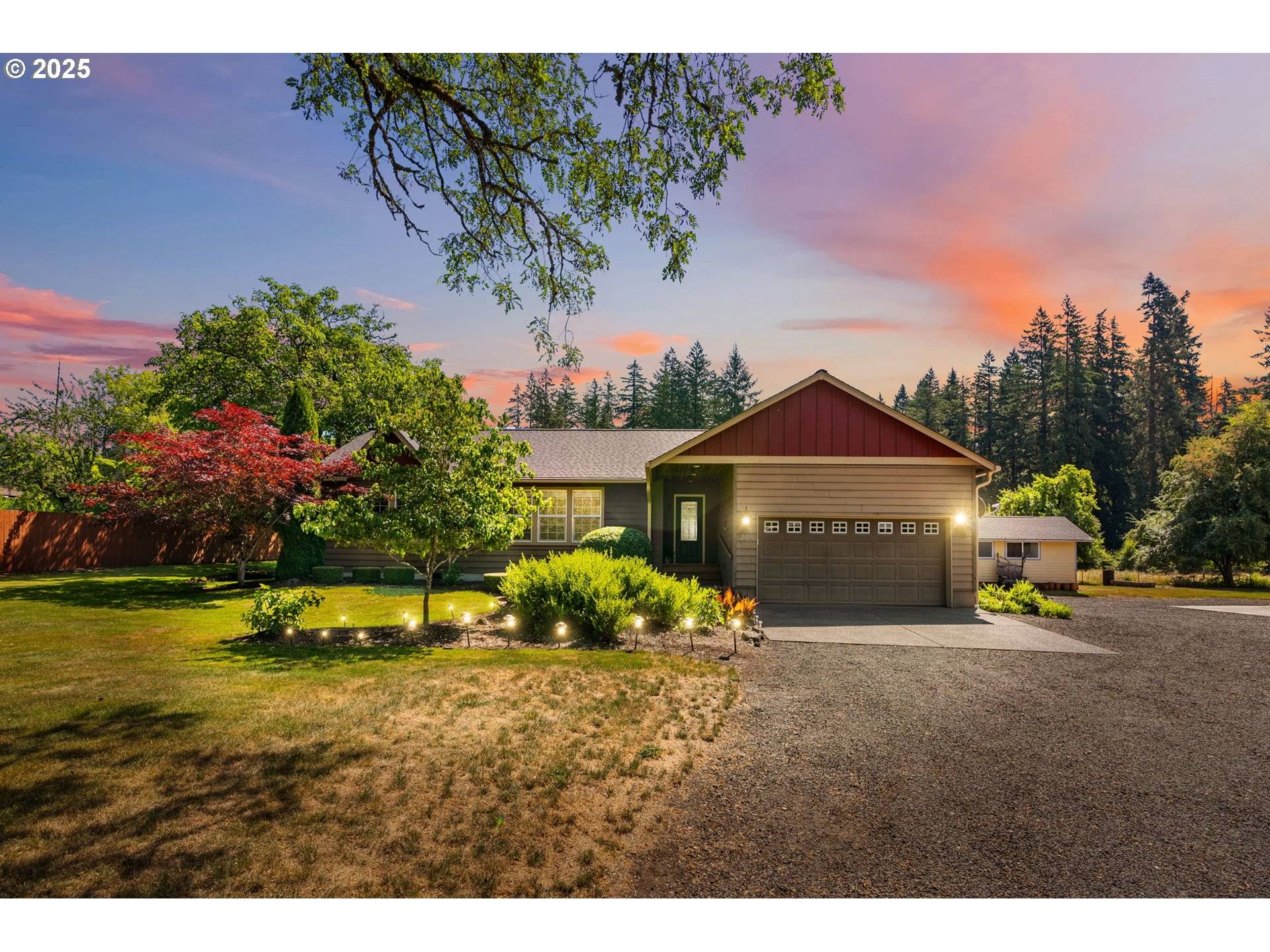 2319 NE 232ND AVE, Camas, WA 98607