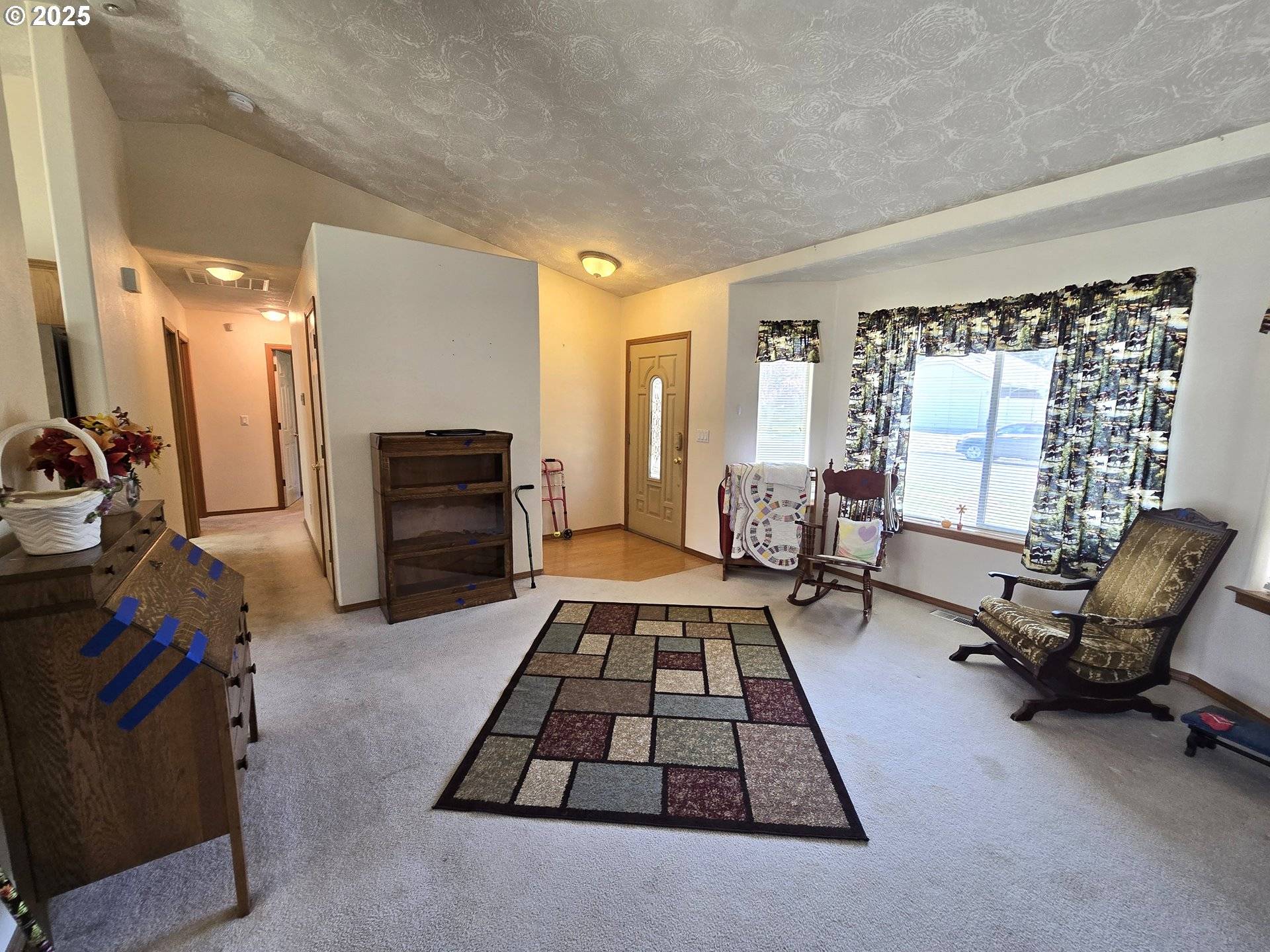 Hermiston, OR 97838,1055 NE MADRONA DR