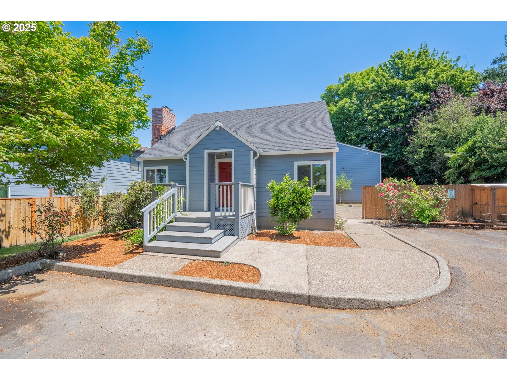 6240 SW LOMBARD AVE, Beaverton, OR 97008