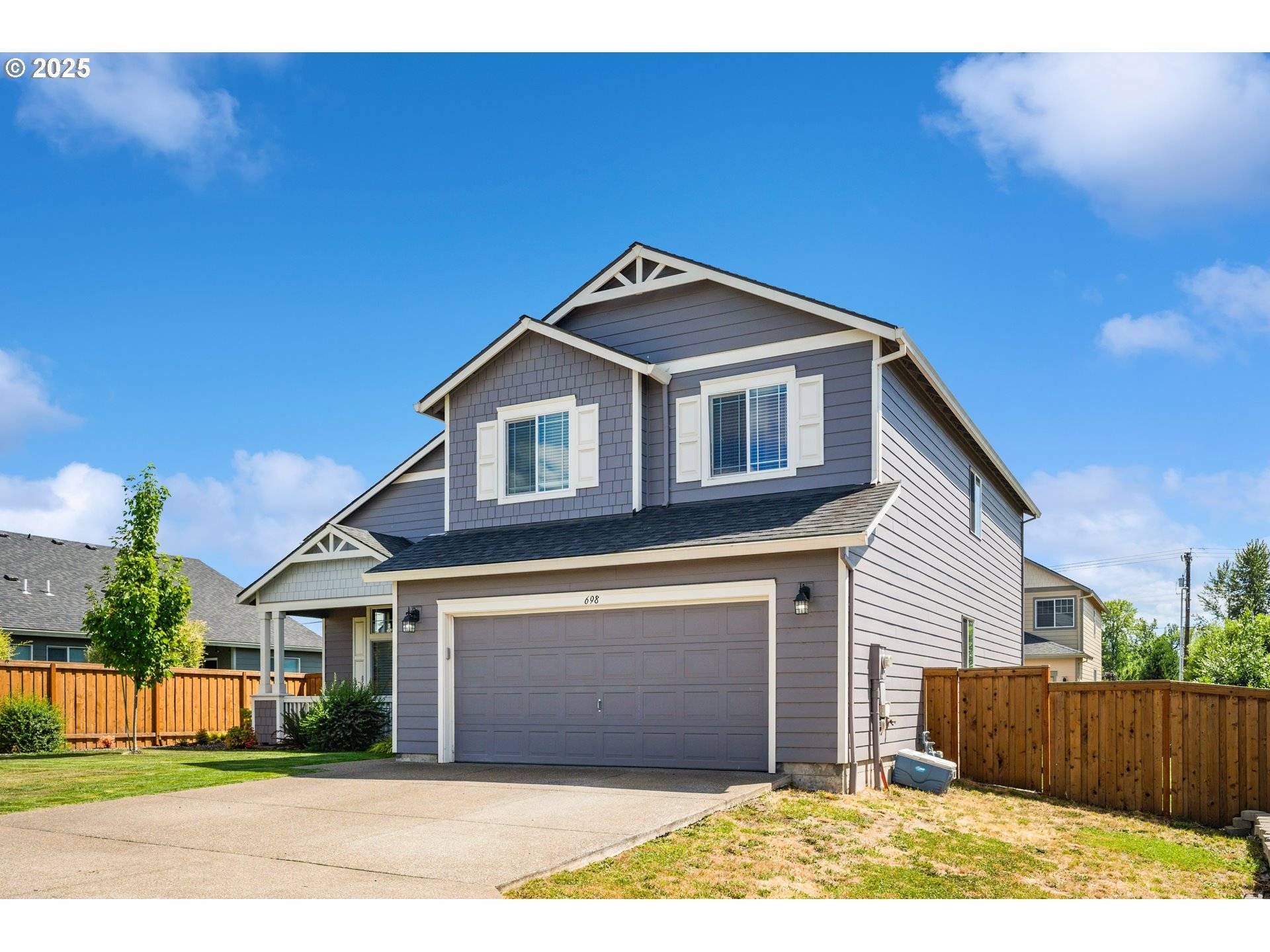 698 STEWART DR, Molalla, OR 97038