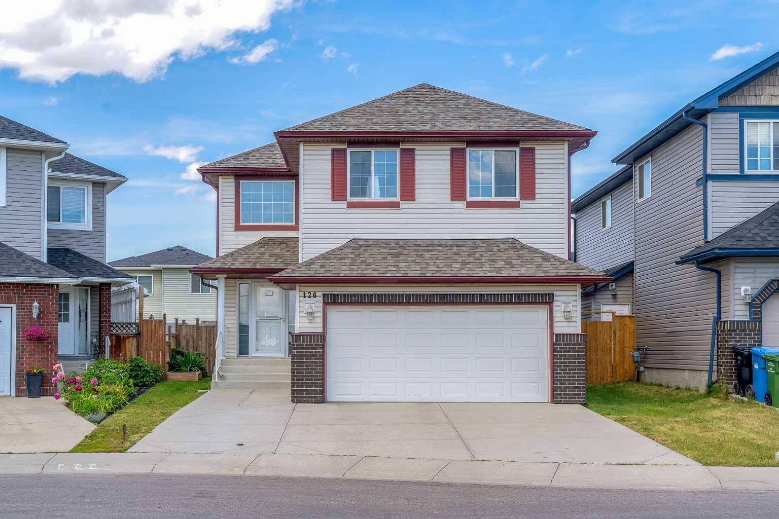 Calgary, AB T3J 5K4,126 Saddleland CRES Northeast