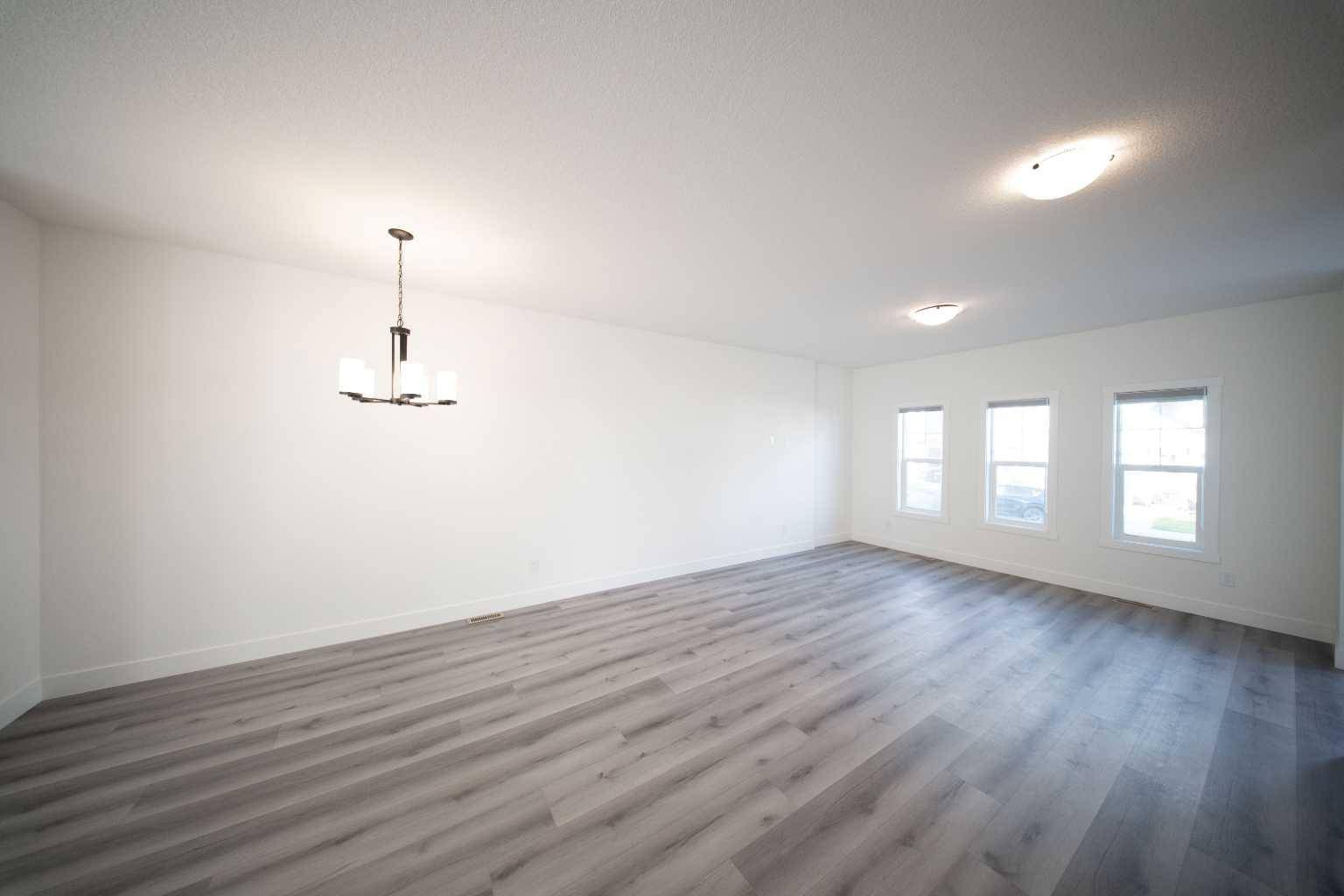 Airdrie, AB T4B 4A8,47 Baysprings TER SW