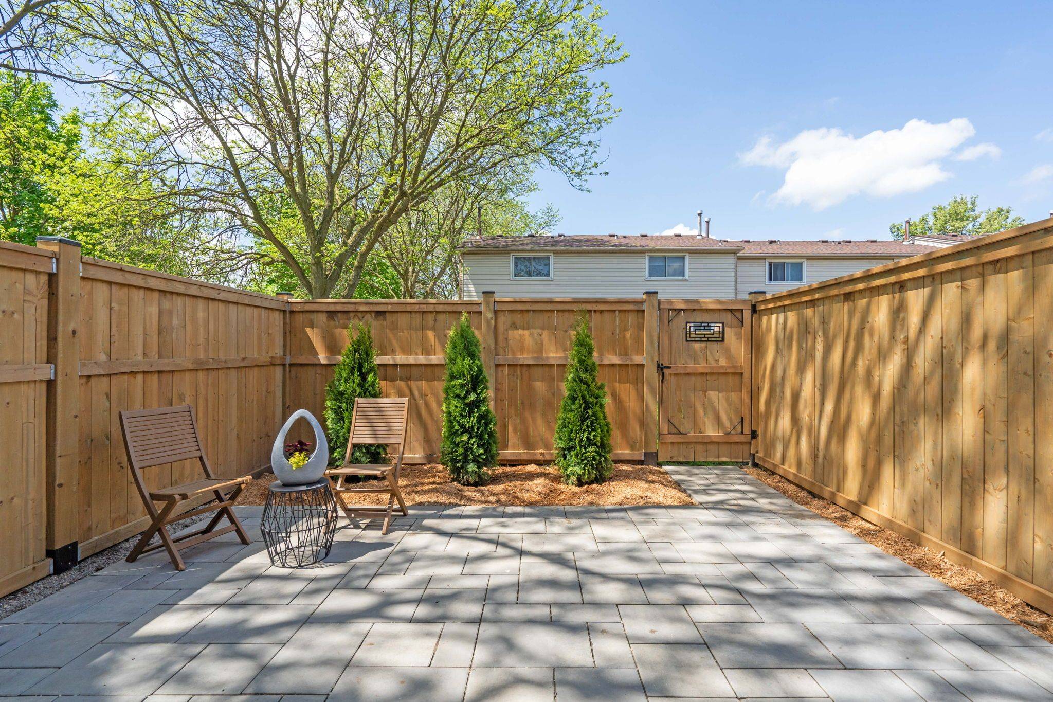 London East, ON N5V 3N3,40 Tiffany DR #32