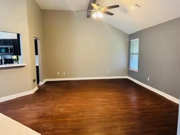 Dallas, TX 75227,4722 Fallon Place