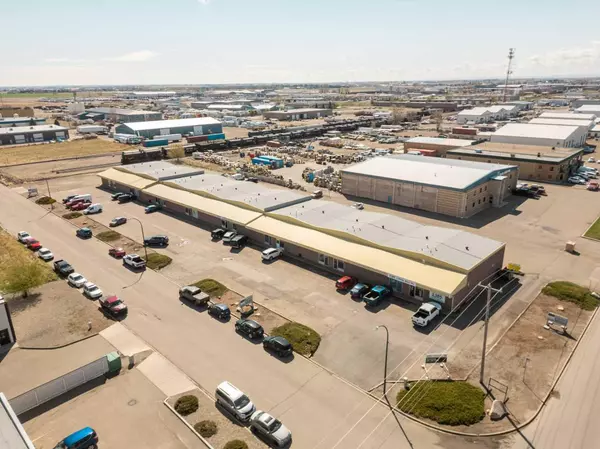 3602 14 AVE N, Lethbridge, AB T1H 6E7