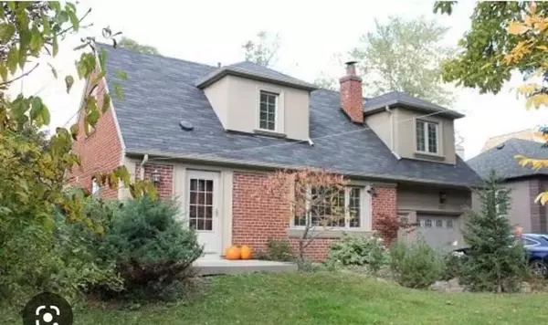 152 upper canada DR S, Toronto C12, ON M2P 1S8