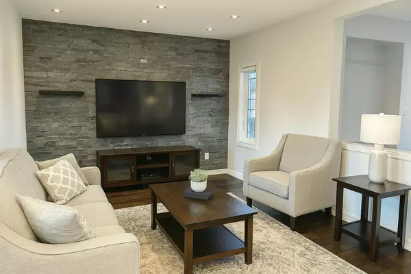 Kitchener, ON L1C 4R6,212 Greenwater PL