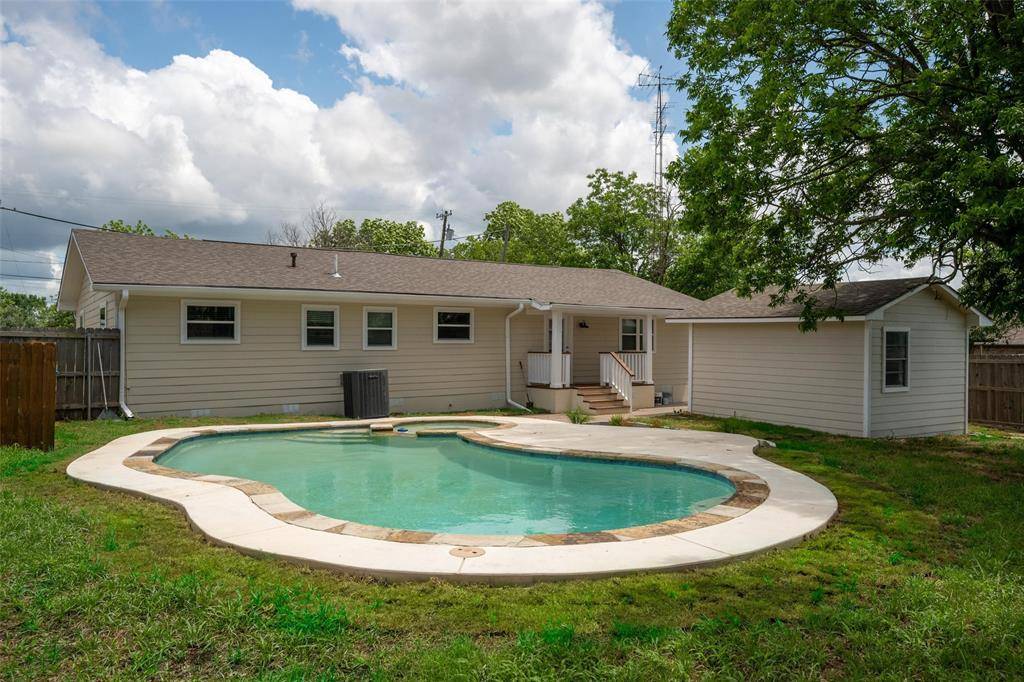 2513 First Street, Caddo Mills, TX 75135