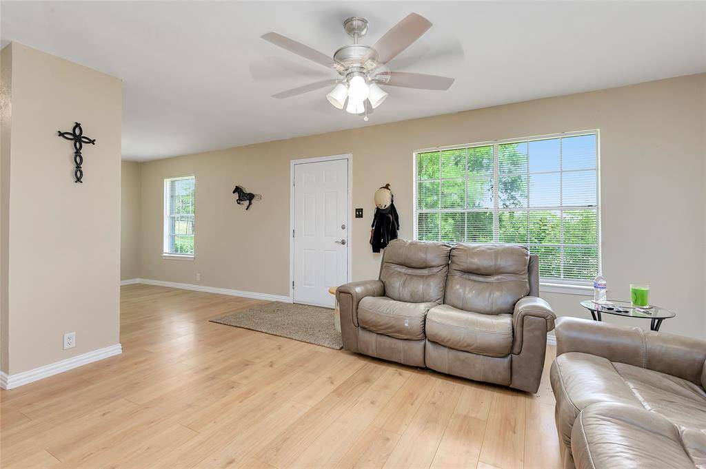 Waxahachie, TX 75165,800 Farrar Road