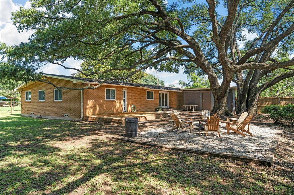 Hillsboro, TX 76645,1302 E Elm Street