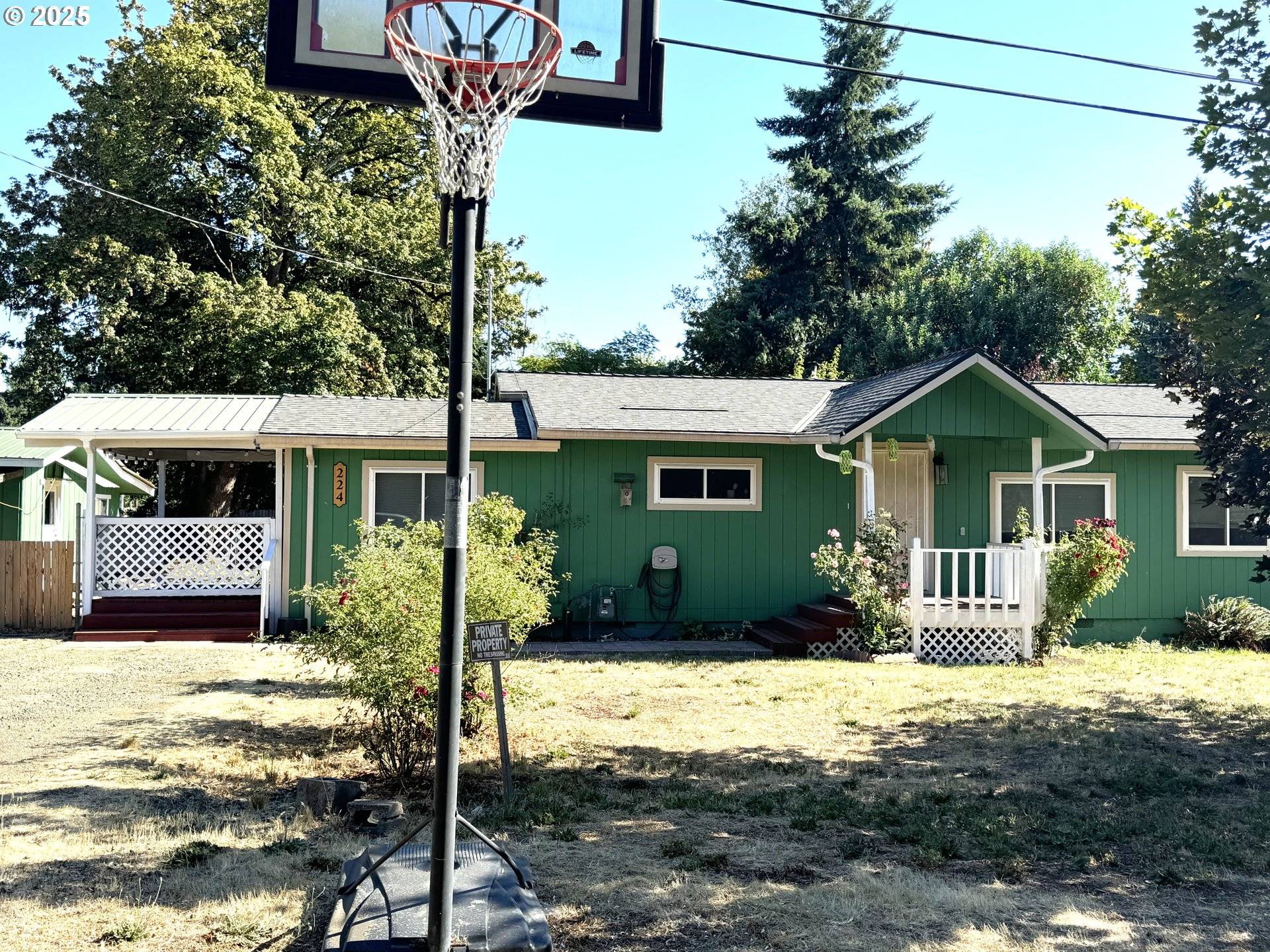 Dillard, OR 97432,224 Fifth ST