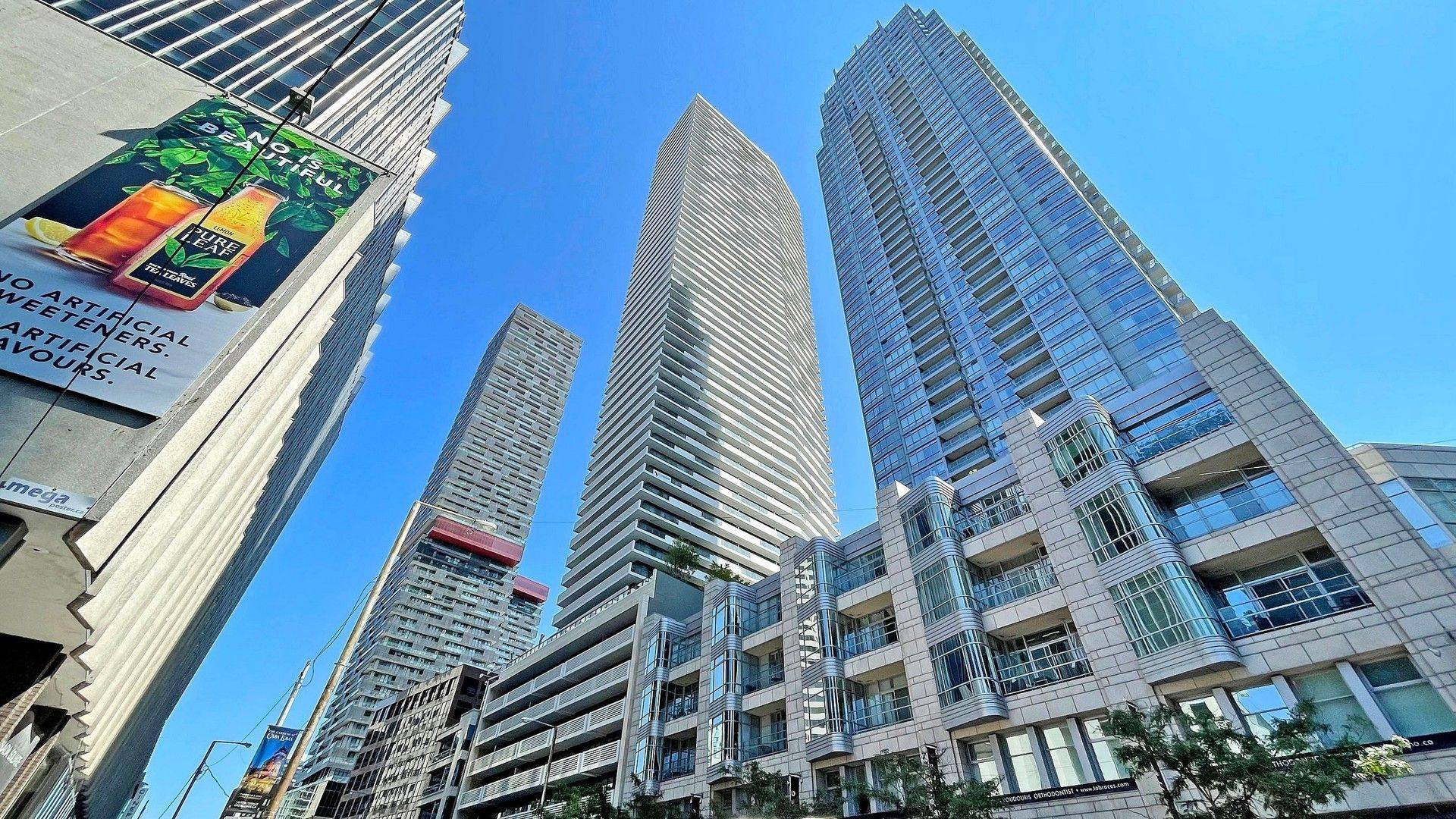 2221 Yonge ST #2304, Toronto C10, ON M4S 2B4