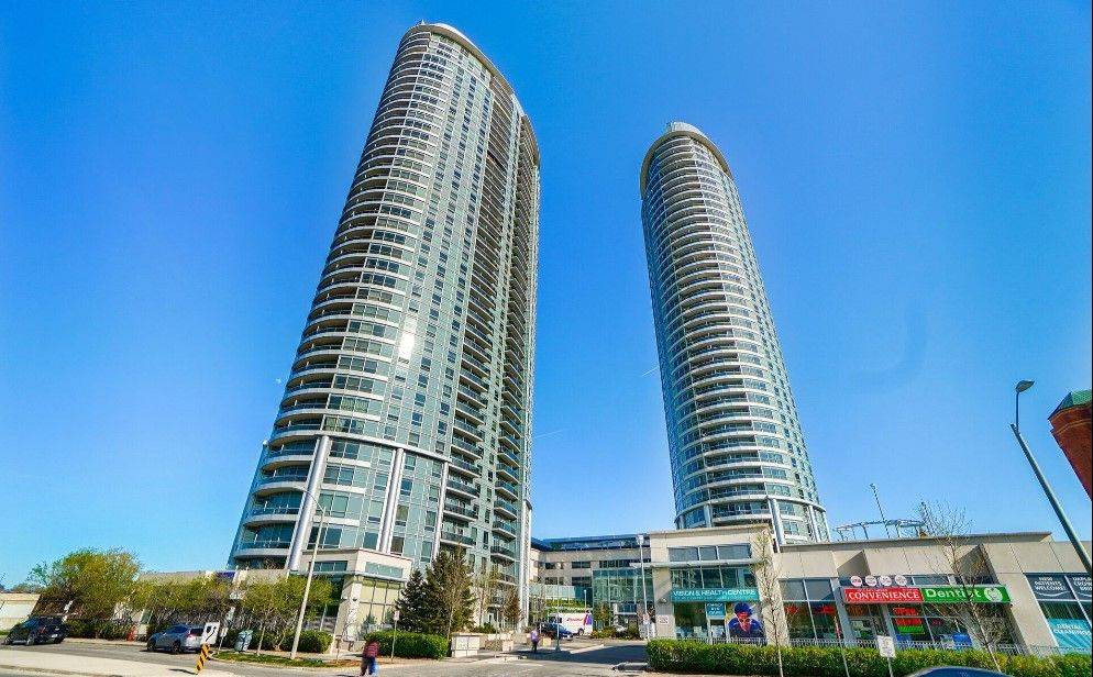 125 Village Green SQ #3703, Toronto E07, ON M1S 0G3