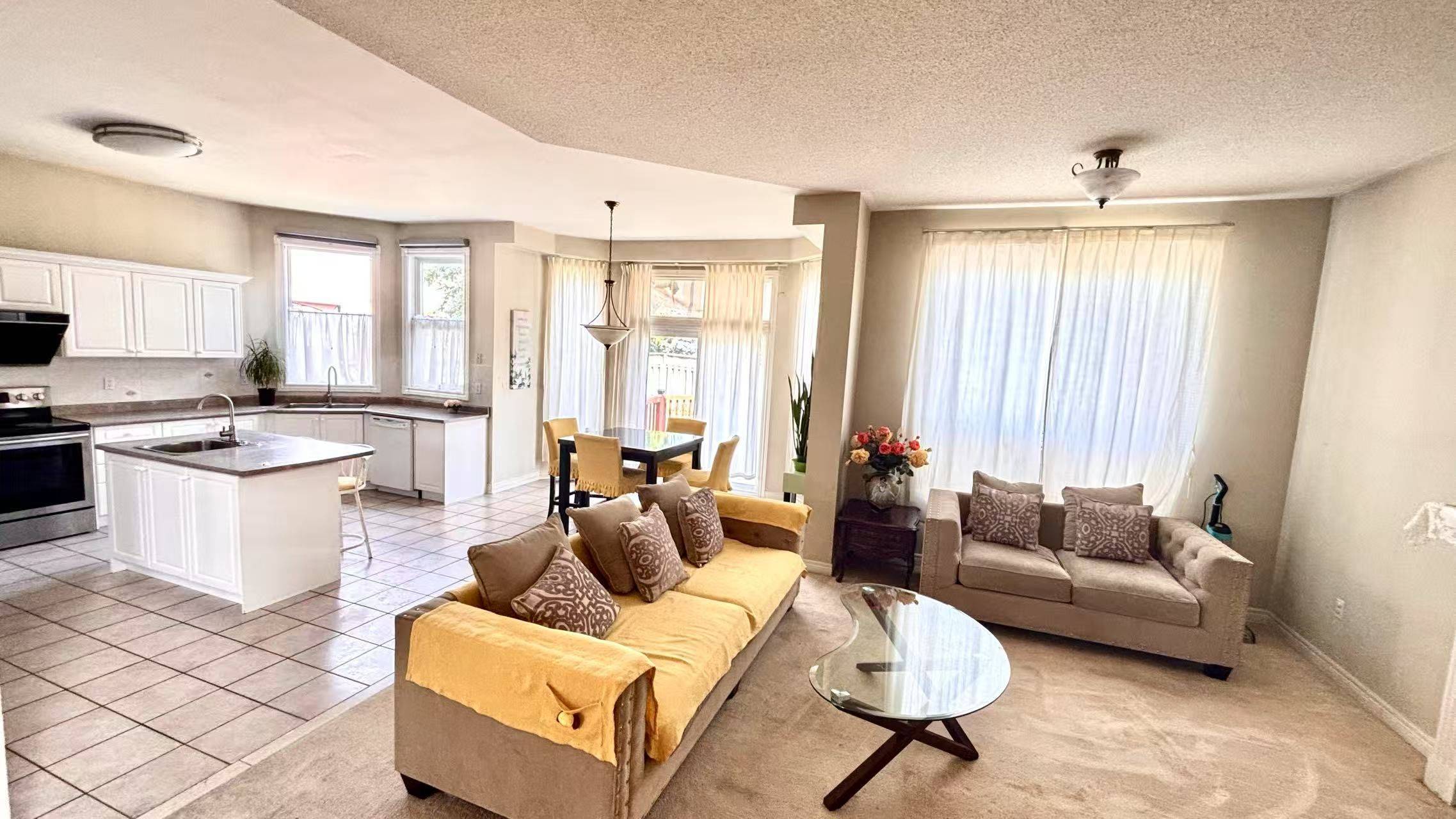 Markham, ON L3S 3V1,79 Boxwood CRES