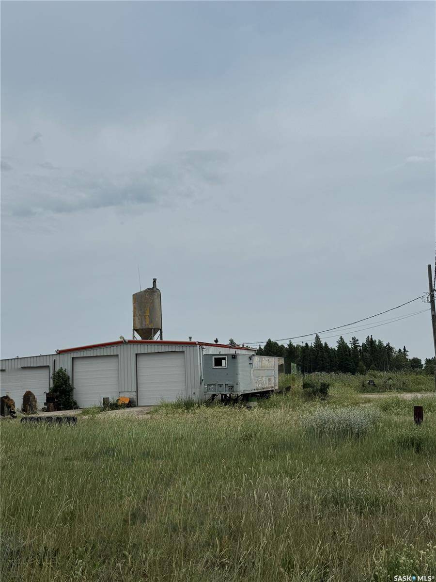 Hudson Bay, SK S0E 0Y0,1124 Industrial DRIVE