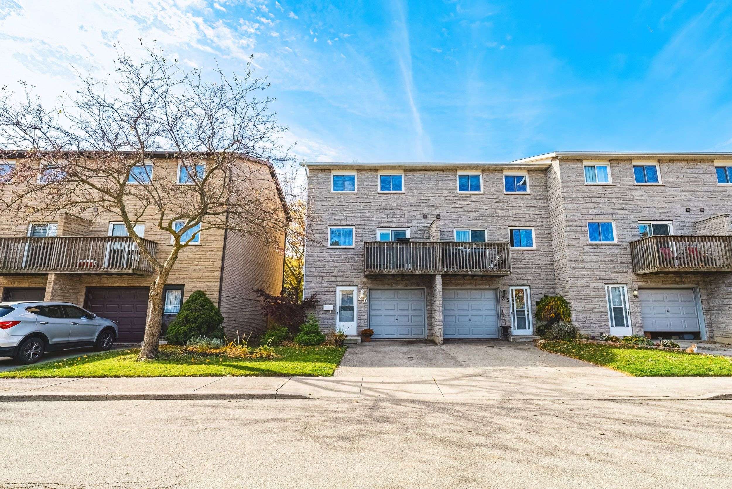 1155 Paramount DR #26, Hamilton, ON L8J 2N4