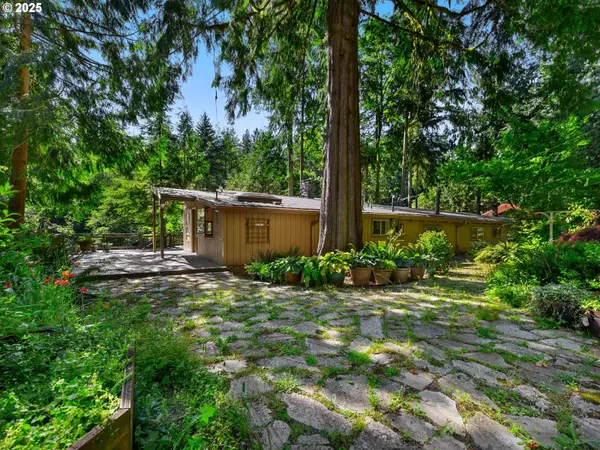 Brightwood, OR 97011,21313 E BLUE JAY LN