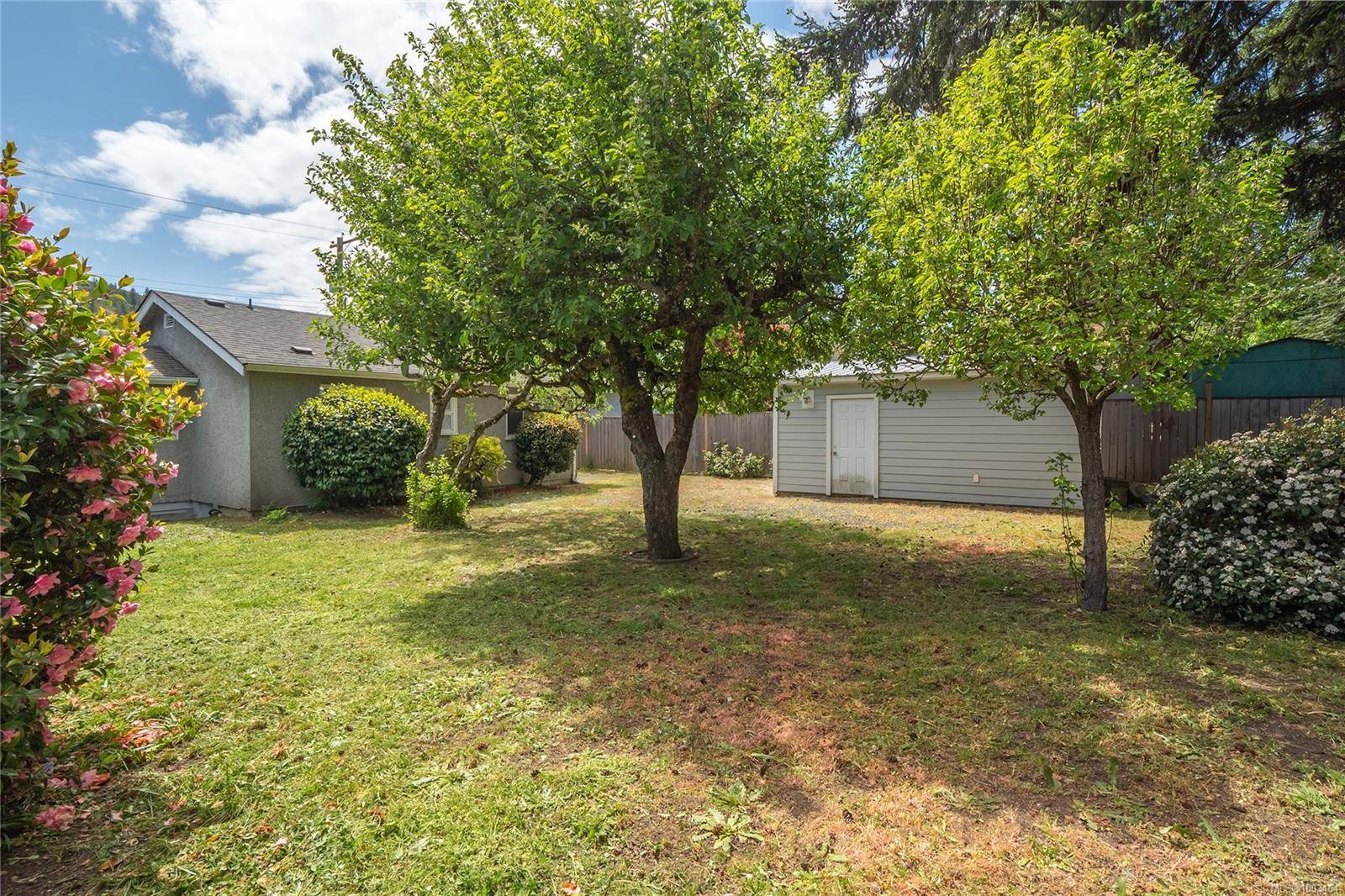 Langford, BC V9B 1Y4,2628 Sooke Rd