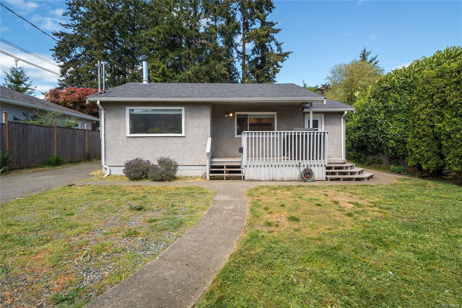 Langford, BC V9B 1Y4,2628 Sooke Rd
