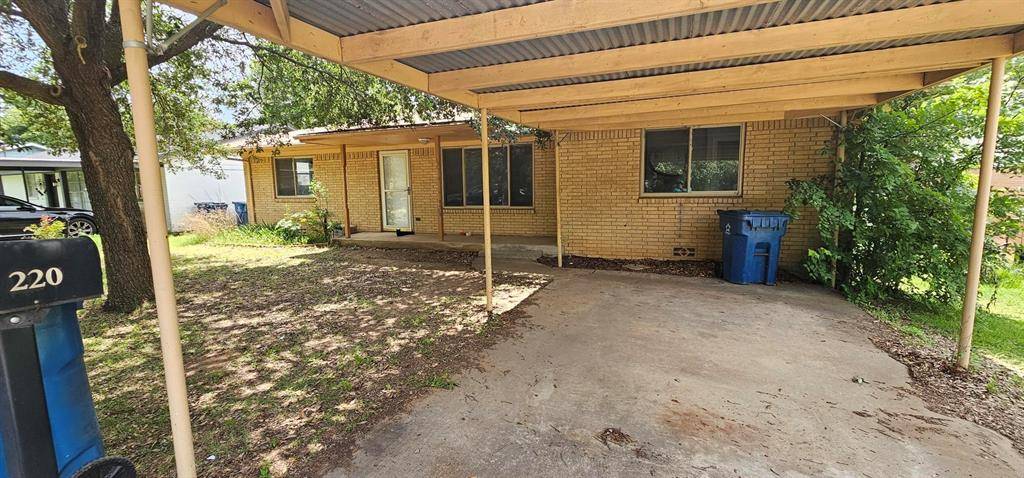 Keene, TX 76059,220 W Val Verde Circle