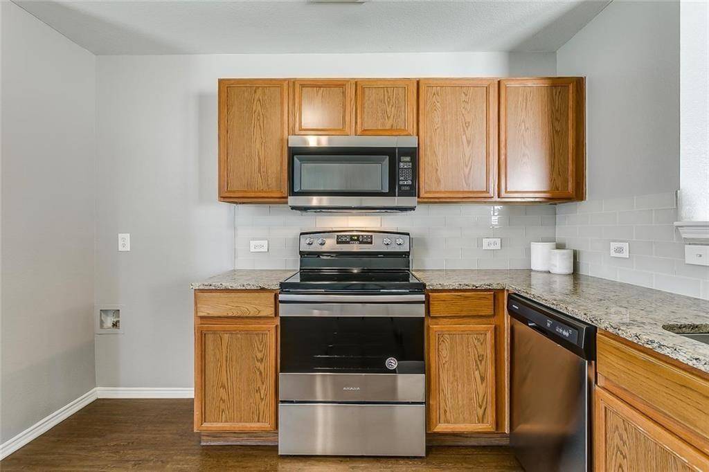 Fort Worth, TX 76052,909 Poncho Lane
