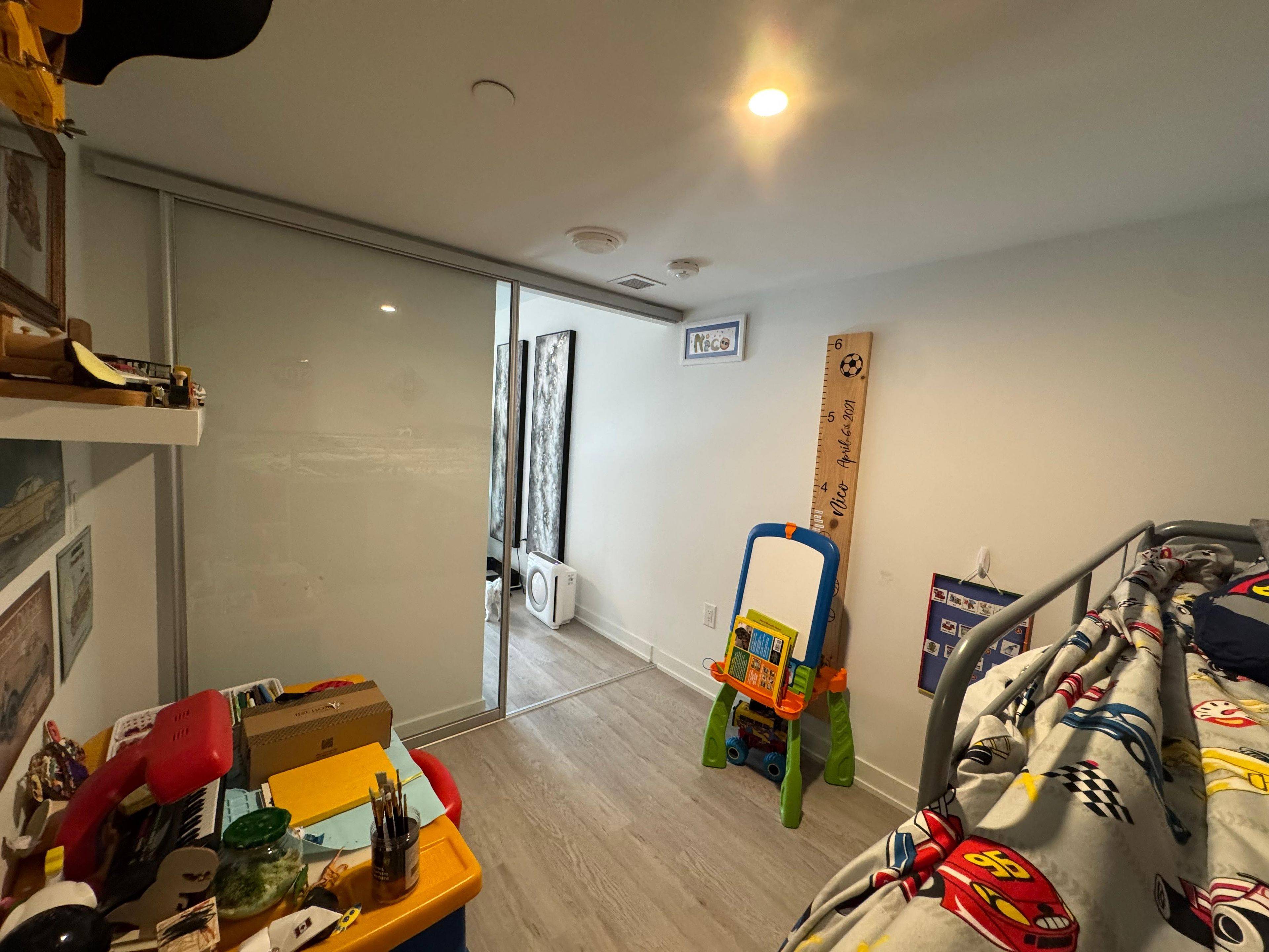 Toronto C04, ON M4N 0B4,3 Starthgowan AVE #320